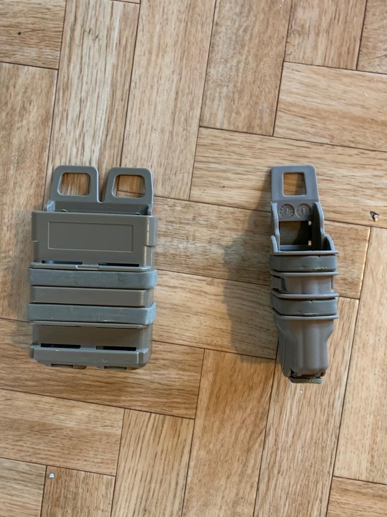 Image 1 for Quick release mag pouches voor m4 en pistol mag Coyote Tan