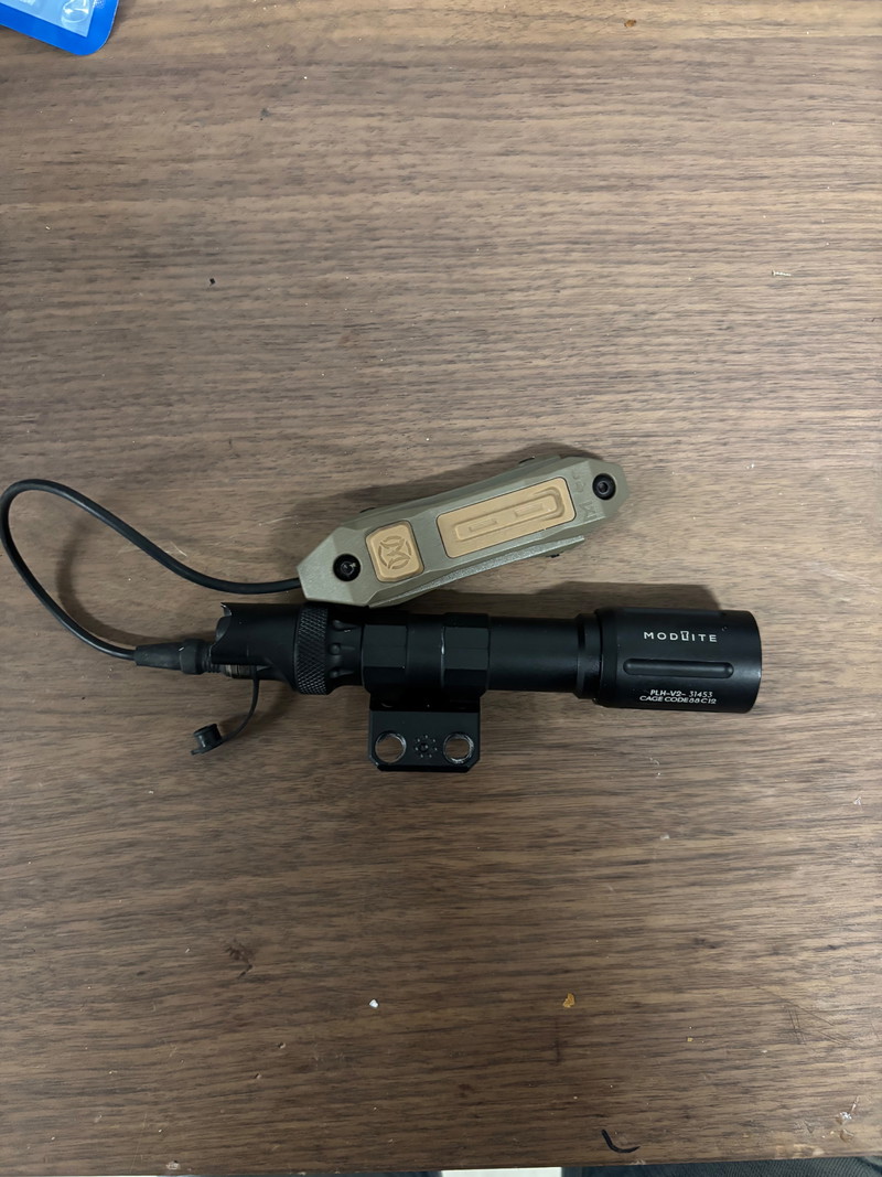 Image 1 for Modlite flashlight replica