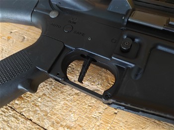 Afbeelding 2 van M4A1 Colt licenced - Custom gearbox