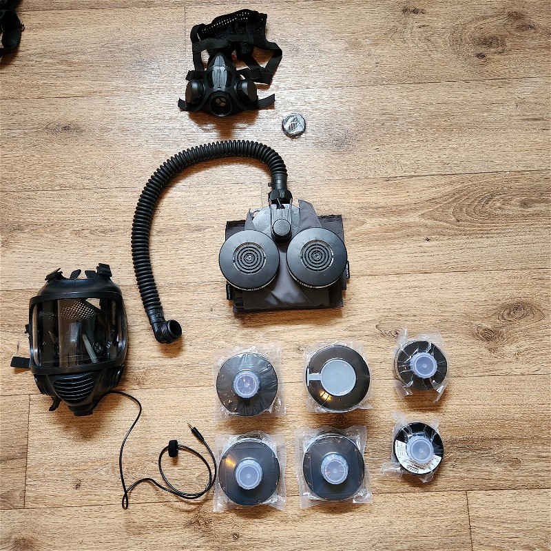 Afbeelding 1 van MiraSafety Gas mask - Volledige setup