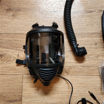 Afbeelding 2 van MiraSafety Gas mask - Volledige setup
