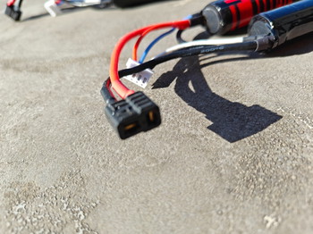 Image 2 for 2x Titan 3000mah 11.1V T-plug (deans) batterijen