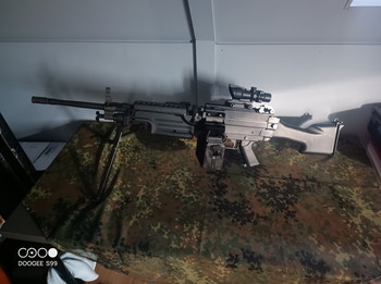 Bild 3 für Nieuwe m249 mini aeg & XM26 shell ejection shotgun