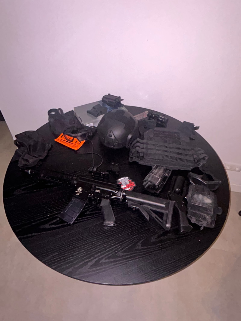 Image 1 for Complete Airsoft Set | ICS M4 AEG + Beretta M9 GBB + Gear & Accessoires