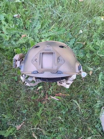 Image 2 pour Holsters + FAST helmet
