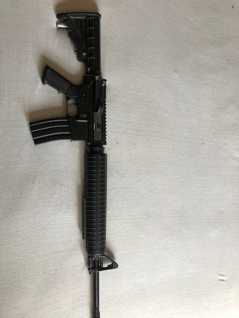 Image 1 for property of u.s - M4A1 carbine cal. 6mm Air soft