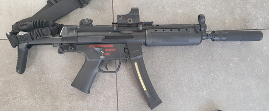 Image pour HK MP5 A5 met vector red dot en original HK silencer en 6 mags