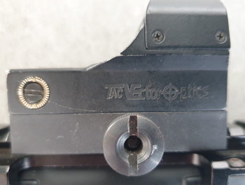 Imagen 4 de HK MP5 A5 met vector red dot en original HK silencer en 6 mags
