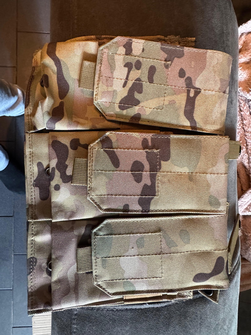 Bild 1 für Multicam Vest + 1x pouch