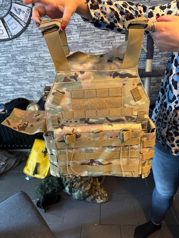 Afbeelding 2 van Multicam Vest + 1x pouch