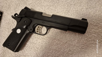 Imagen 2 de Army Armanent GBB 1911 MEU + 2 magazijnen