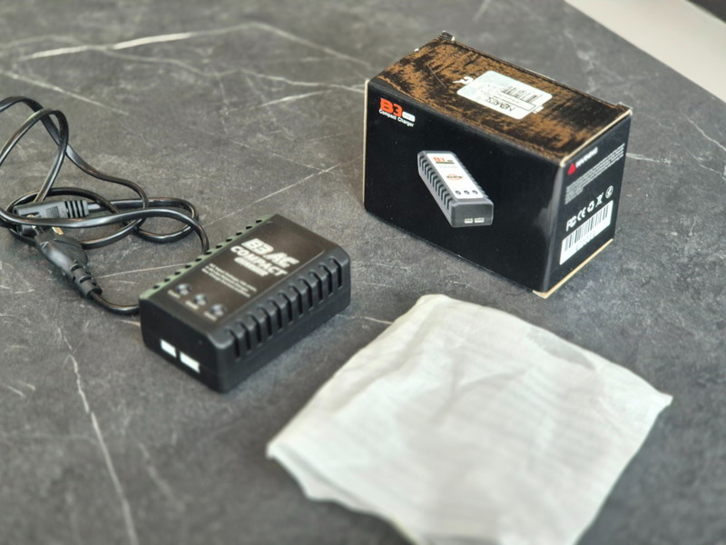 Image 1 for LiPo Battery Charger | Novritsch B3