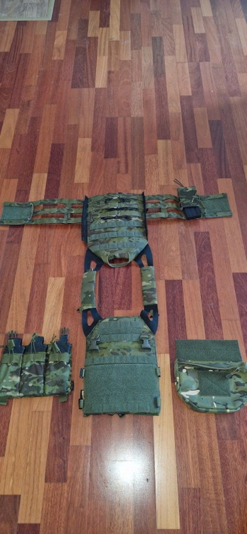Image 2 for Emerson Gear JPC | Multicam Tropic.