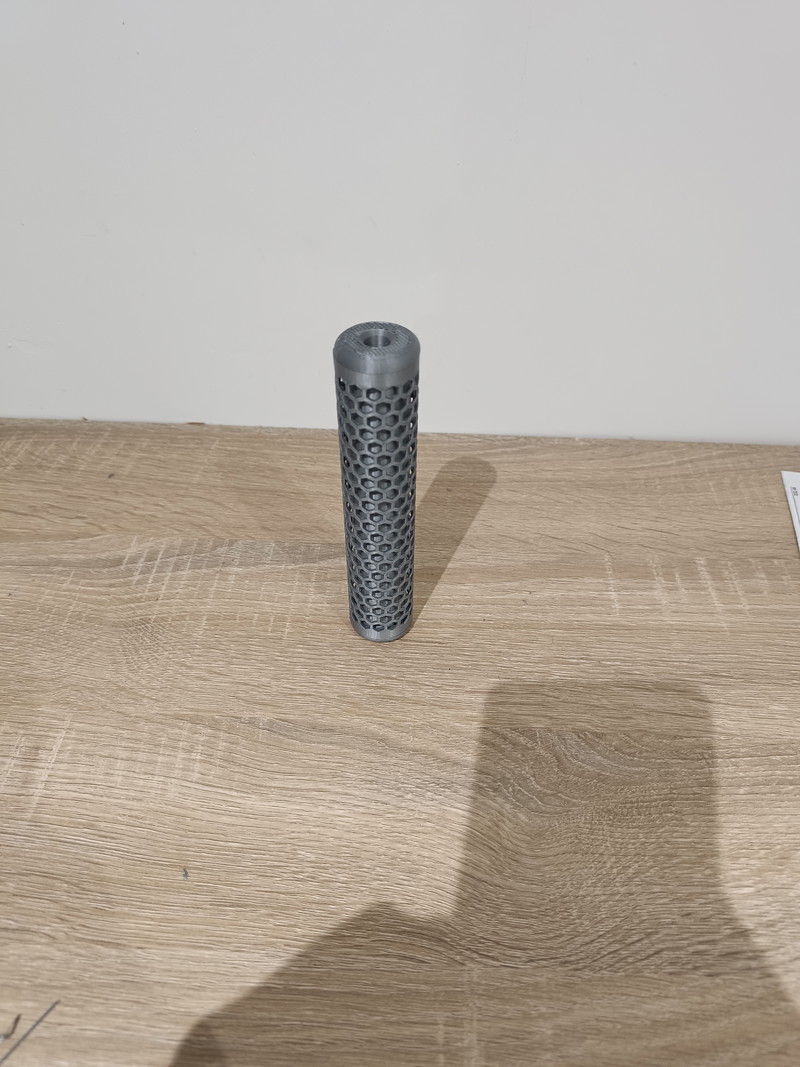 Image 1 pour Silencieux nid d'abeilles