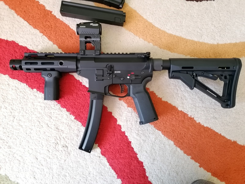 Afbeelding 1 van Cyma Platinum - MP5 mutant PDW CM.106A