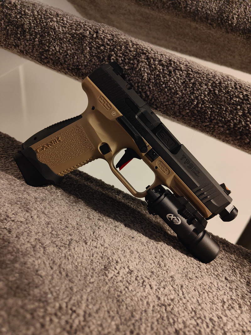 Image 1 pour Cybergun Canik TP9 GBB Dual Tone Nieuwstaat