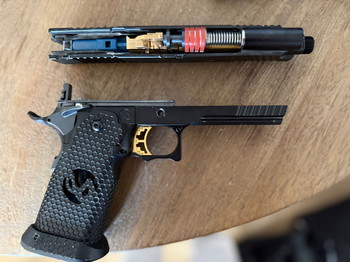 Afbeelding 3 van Volledige high-end airsoft set | 2x Hi-capa 5.1 tournament builds | New El Diablo body