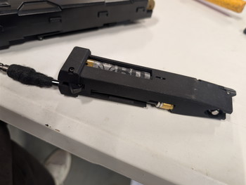 Afbeelding 2 van Hi Capa Hpa adapter inclusief 6 Shotgun shells