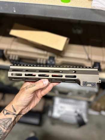 Image 2 pour Angry Gun - MK16 M-Lock Rail 10.5