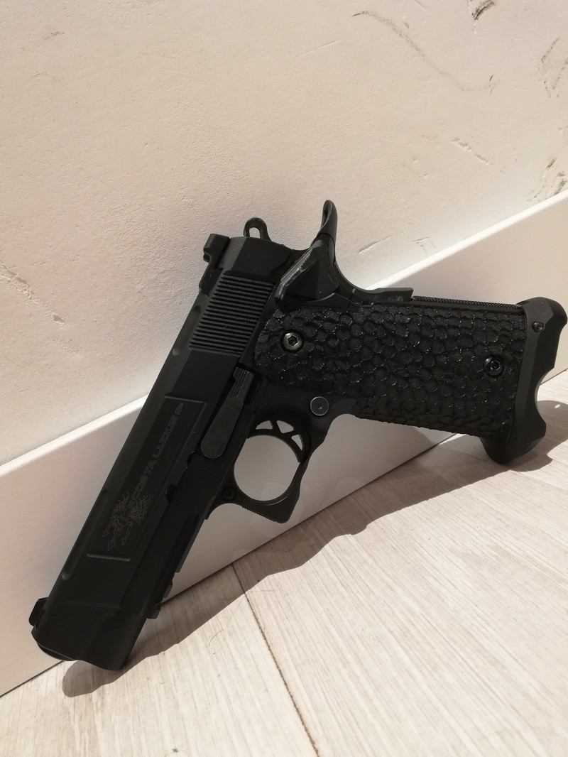 Image 1 for Custom hi capa costa vip slideset