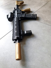 Bild für VFC HK416 A5 Rifle gen 3 met theta red dot en G&G silencer