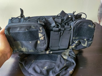 Imagen 2 de Starter set bescherming en gear (dark multicam)