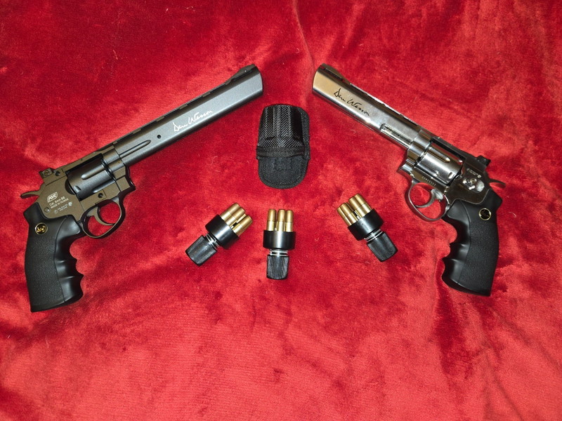 Image 1 for ASG Dan Wesson 6 Zoll Chrom und 8 Zoll Schwarz mit Speedloader