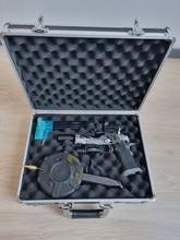 Image for Hi-capa met veel upgrades en attachments