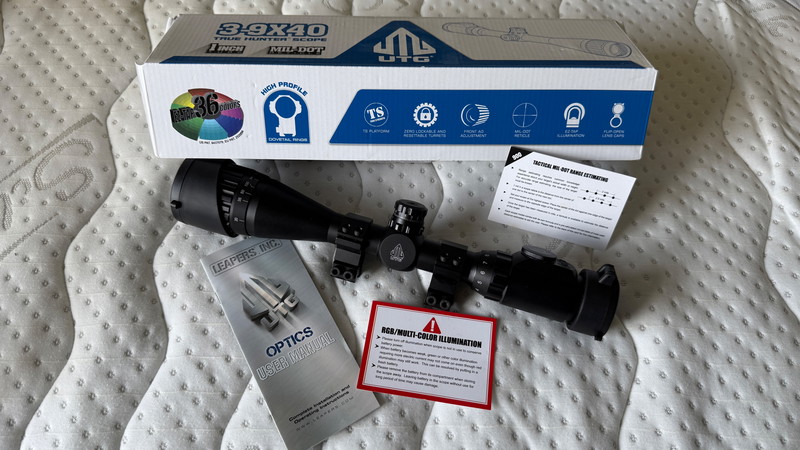 Imagen 1 de UTG 3-9x40 1 inch Hunter Scope - nieuw