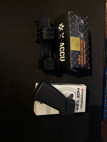 Image 4 for upgraded mtw met accessoires.