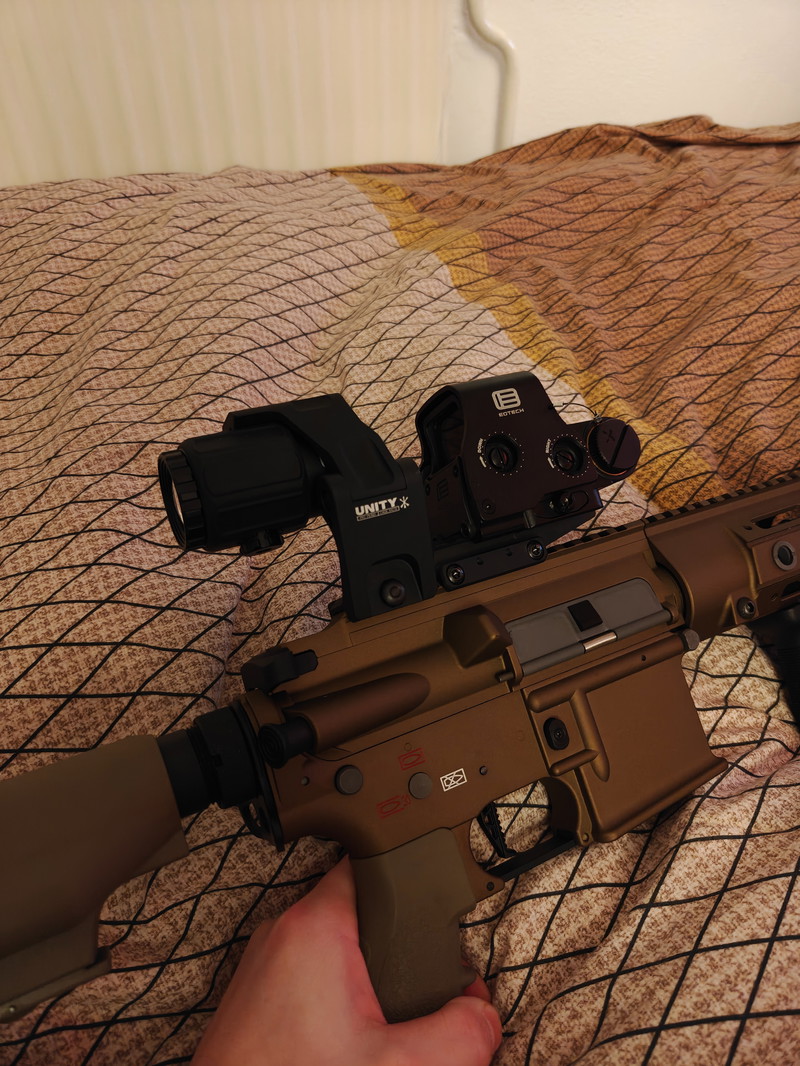 Image 1 pour Red dot en magnifier op unity riser (eotech)