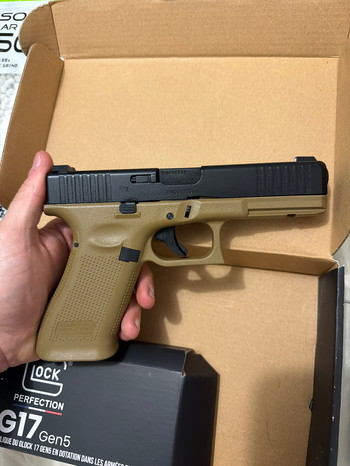 Imagen 2 de Umarex / VFC Glock 19 Gen4 GBB