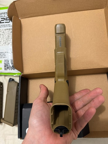 Imagen 3 de Umarex / VFC Glock 19 Gen4 GBB