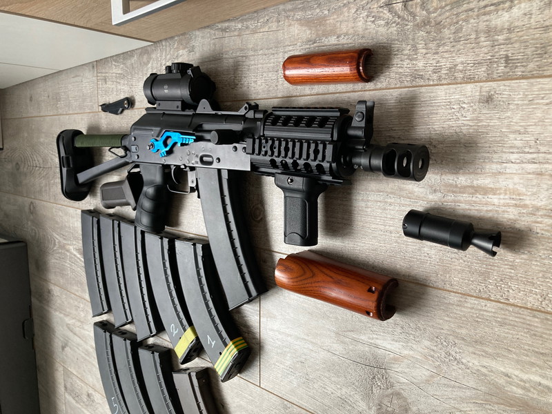 Afbeelding 1 van Cyma 045