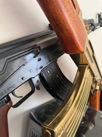 Bild 3 für Gold AK-47 Display Model