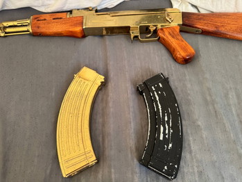 Bild 4 für Gold AK-47 Display Model