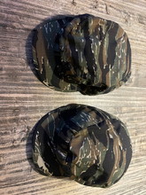 Image for Patrol caps tiger stripe