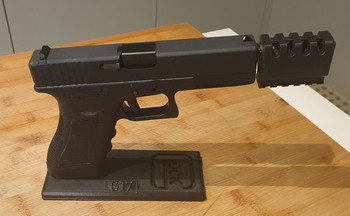 Image 2 pour glock 17 met compensator