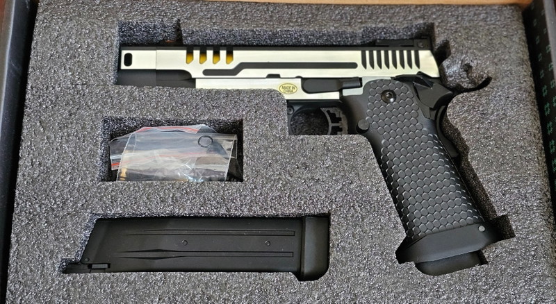 Image 1 pour Specna Arms Vapor  VGP24 new