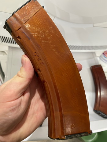 Afbeelding 3 van Real Bakelite 7.62 Ak and 5.45 RPK magazine convert
