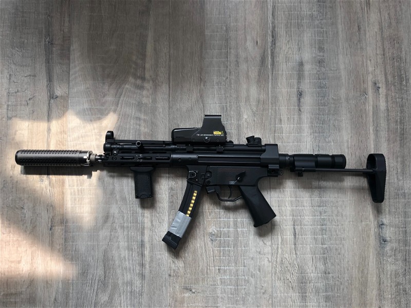 Image 1 for MP5A5 - UPGRADED - CYMA PLATINUM