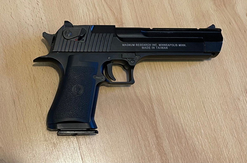 Afbeelding 1 van KWC Desert eagle CO2 Black Metal