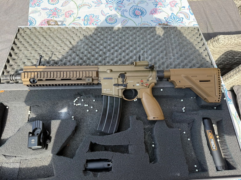 Imagen 1 de Umarex /VFC hk416 met tracers compleet met doos