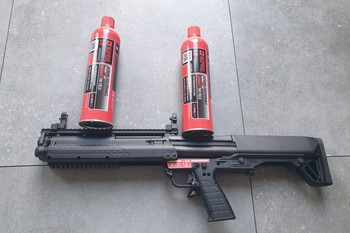 Image 5 for SPLINTERNIEUW KSG Gas Shotgun  Tokyo Marui met 2 bussen Red gas