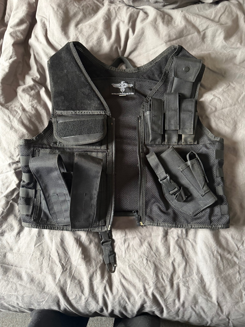 Bild 1 für Invader Vest met pistool houder
