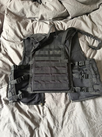 Bild 2 für Invader Vest met pistool houder
