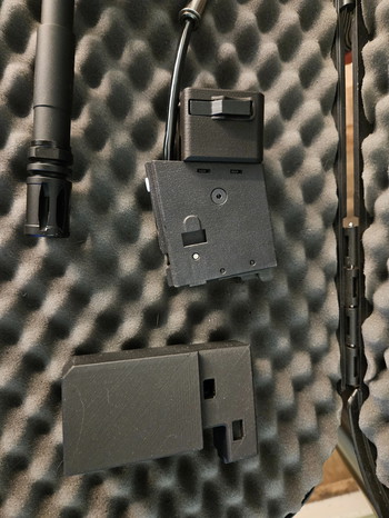 Afbeelding 4 van tokyo marui mws met maggazijnen en vortex amg uh-1