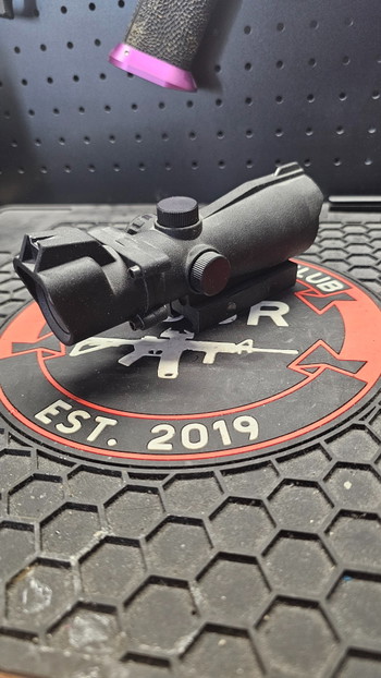 Image 2 for 2x Red dot