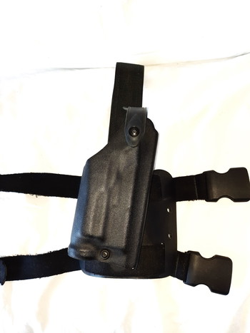 Afbeelding 2 van Safariland 6004 Tactical Holster Glock 17 Rechtshandig, zwart. ex KMar