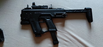 Imagen 2 de TM Glock 18C met SR-PDW-K kit